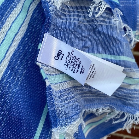 Gap Women Striped Blue Scarf Wrap Shawl  Fringe Ladies Neck Stole 71”x 25” - Picture 5 of 10